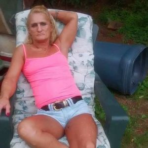 Meet your Posher, Shelby